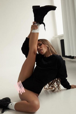 Escort girl Лада