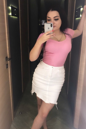 Escort girl Анна экспресс 2000