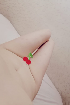 Escort girl 1. Eva I speak English 