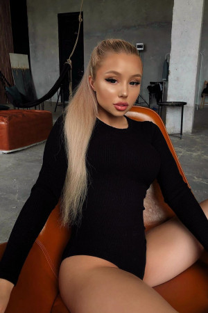 Escort girl Марина 