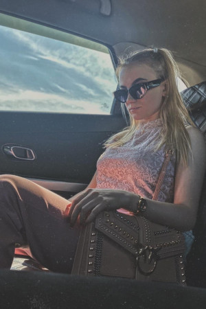 Escort girl Зара